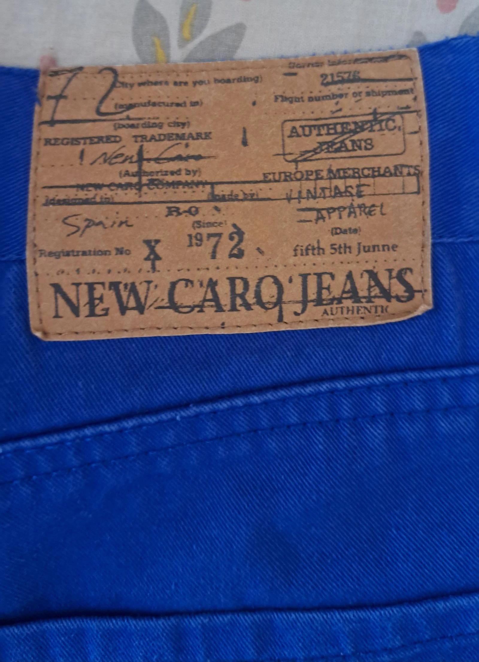 Bermudas vaqueras New Caro Jeans Azul Eléctrico-Talla 44 – photo 3